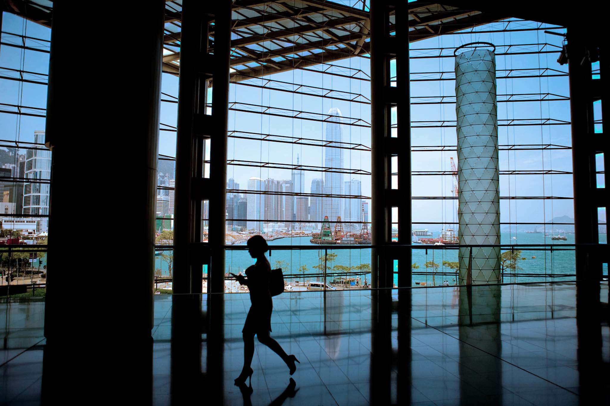 Hong Kong business centre corporate lifestyle photography.